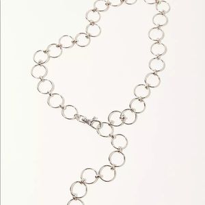 UO Circle Chain Belt (silver)